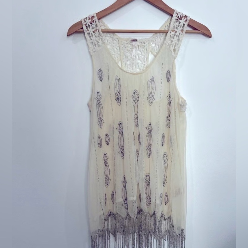 Festive Free People white top with silver beading, Sz Small